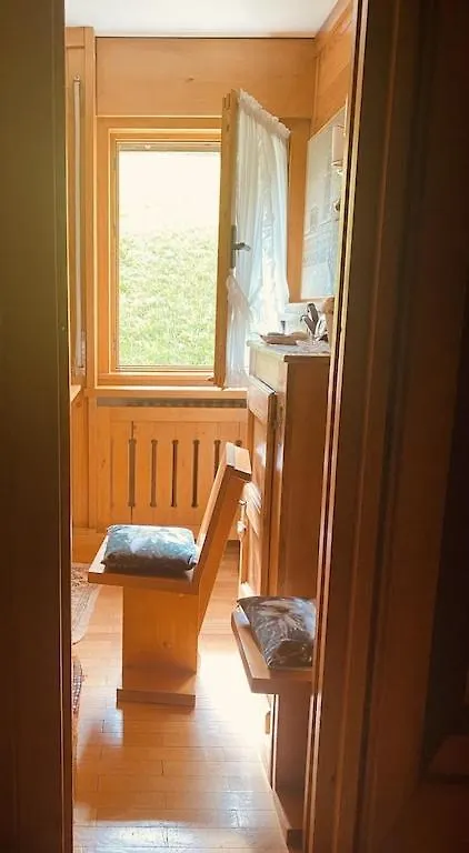 Surrounded By A Breathtaking Panorama! Cortina 4+2 Beds, Two Bathrooms On Two Floors Cortina d'Ampezzo