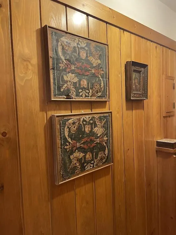 Surrounded By A Breathtaking Panorama! Cortina 4+2 Beds, Two Bathrooms On Two Floors Cortina d'Ampezzo