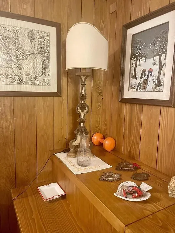 Apartment Surrounded By A Breathtaking Panorama! Cortina 4+2 Beds, Two Bathrooms On Two Floors Cortina d'Ampezzo