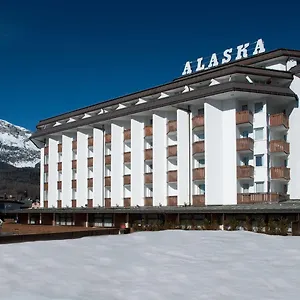 4* Hotel Alaska Cortina